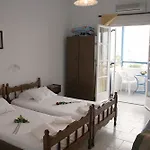 Letta * Perissa (Santorini)