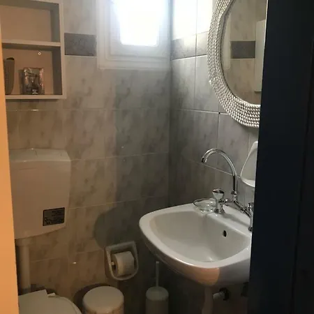 Letta Apartment *