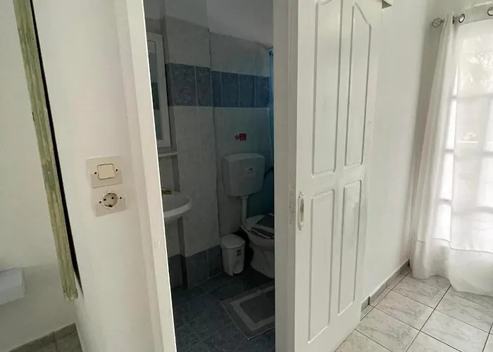 Apartament Letta *