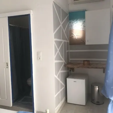 Letta * Perissa (Santorini)